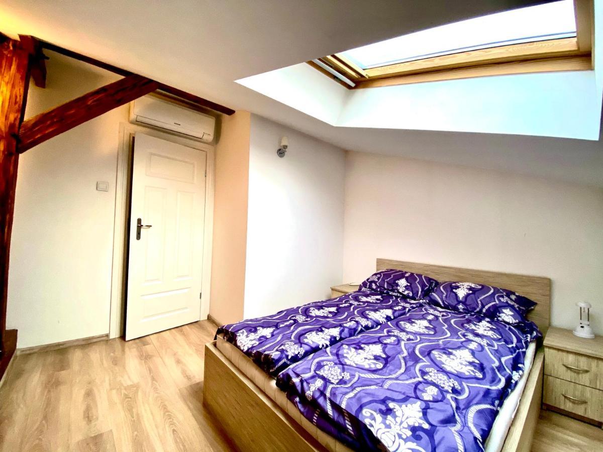 Apartamento Premium Old Town 1 *