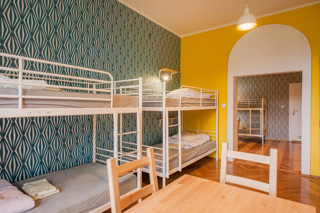 Atlantis Albergue *