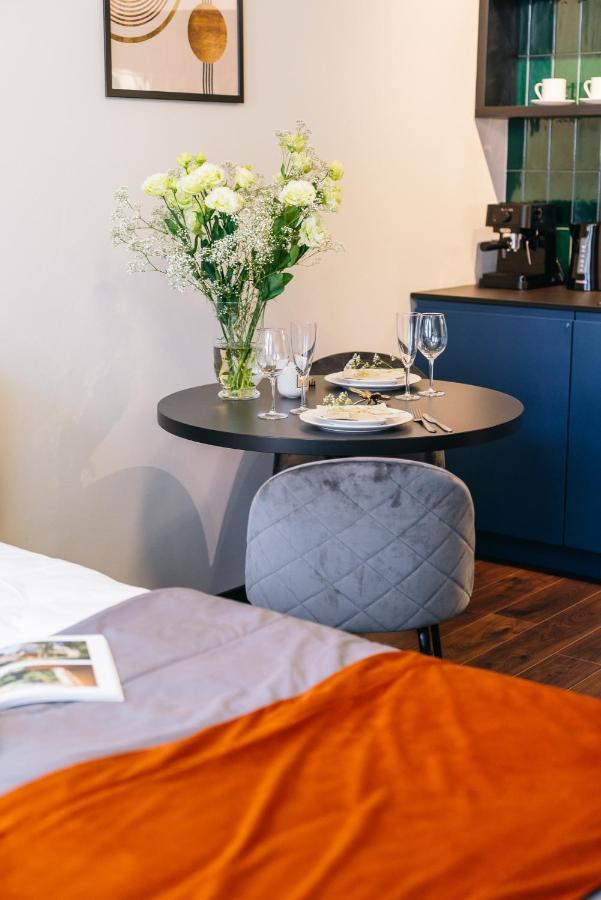 Aparthotel Estery12 *