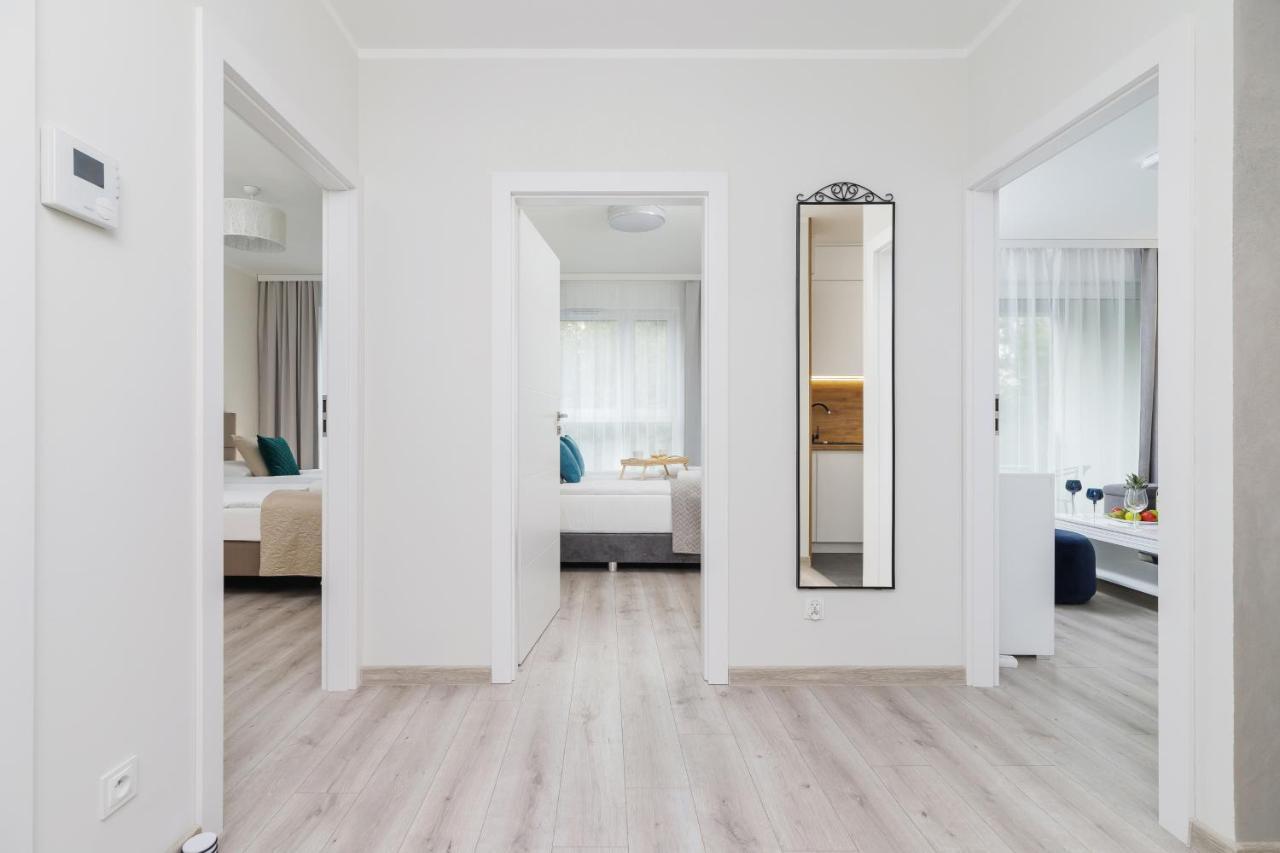 W Parku Lotnikow Tauron Arena By Renters * Krakow