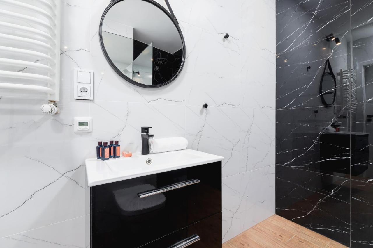 Apartment Riva Verona By Renters Prestige *