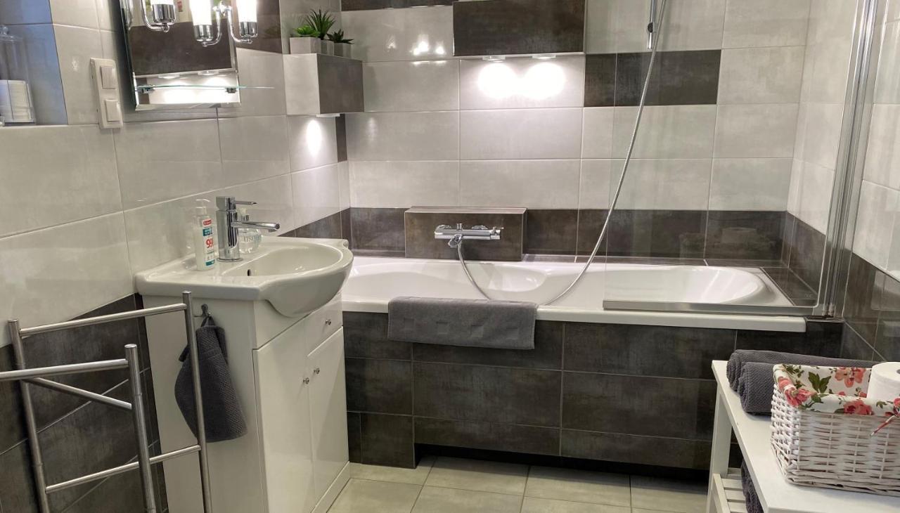 Bielany - Realizujemy Bon Turystyczny Apartament *