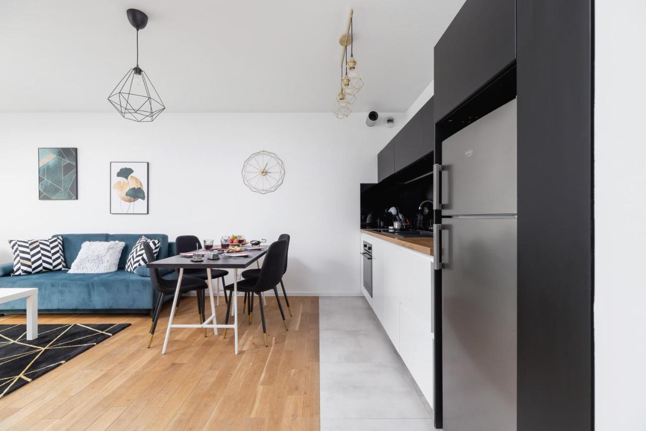 Riva Verona By Renters Prestige *