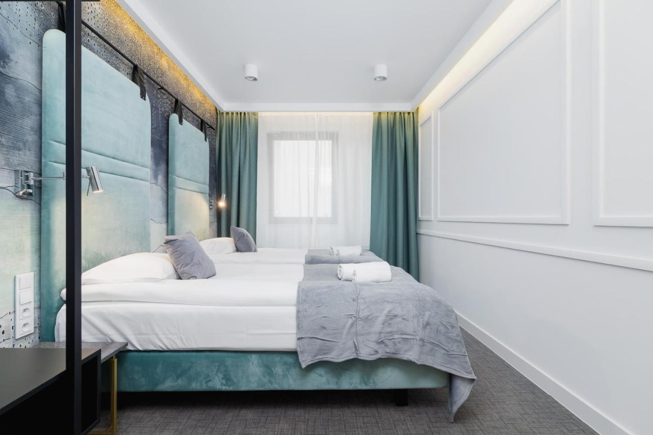 Riva Verona By Renters Prestige *