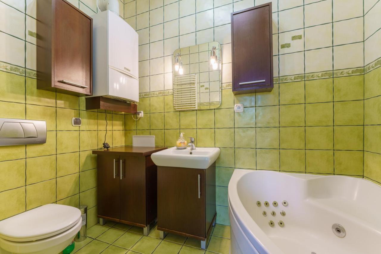 Apartment Studencka Street