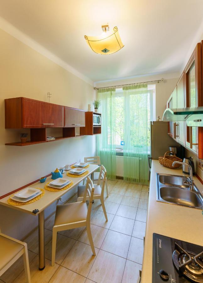 Apartment Studencka Street