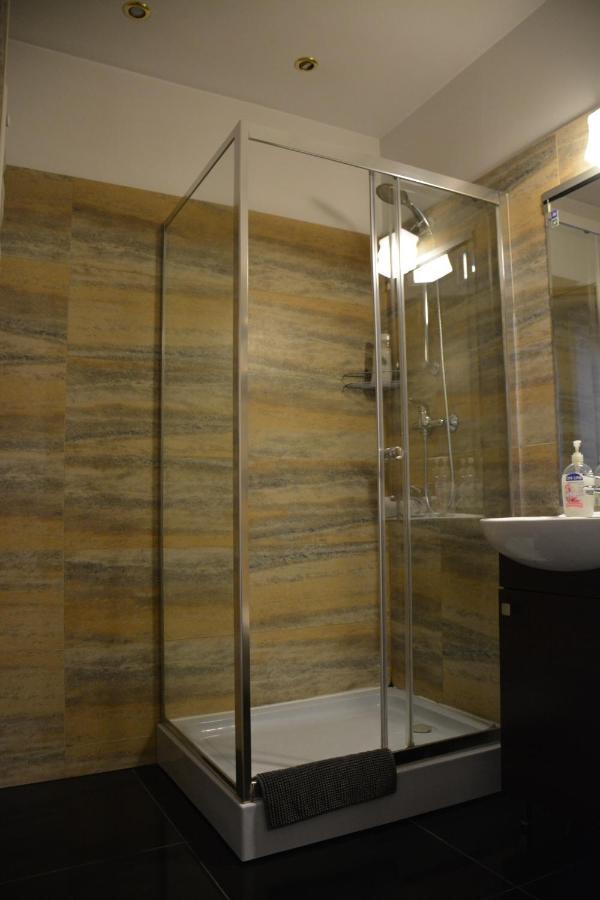 La Fontaine Aparthotel