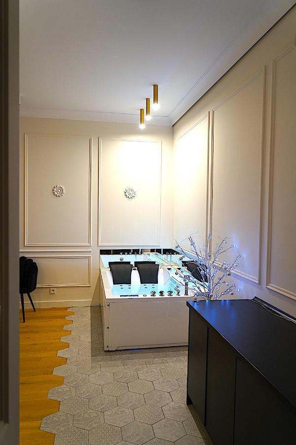 Magical Jacuzzi Apartamento *