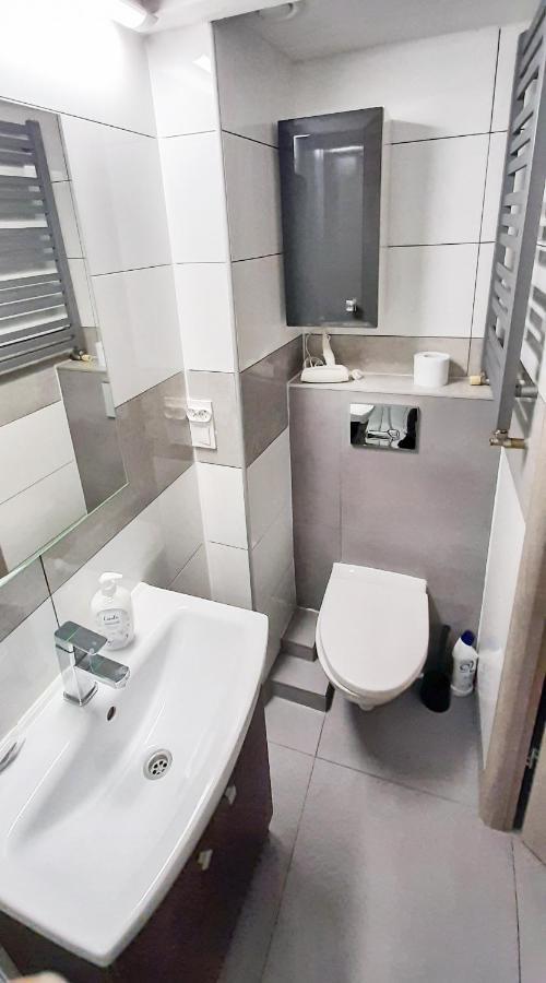 Lion - Laba Apartment