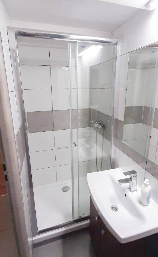 Lion - Laba Apartment *