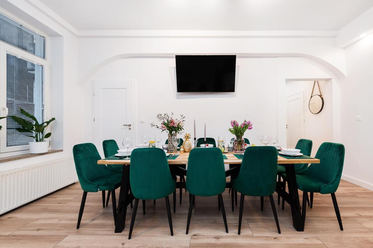 Luxury Old Town Apartment *