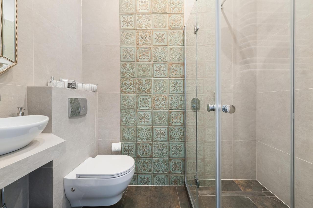 Luxury Old Town Apartment *