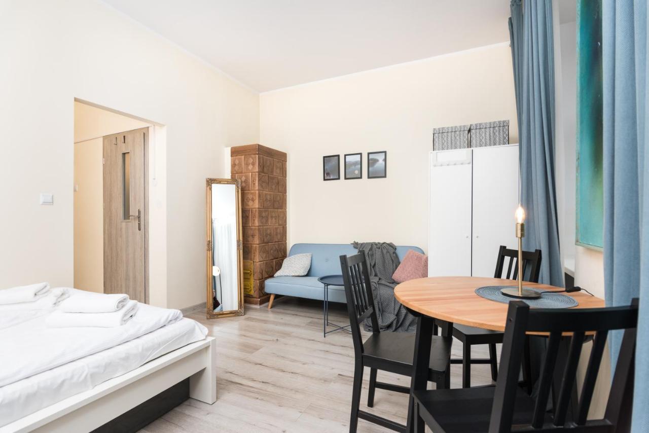 Bosacka X 1' Main Train & Bus Station - By Upstairs Apartment Krakow