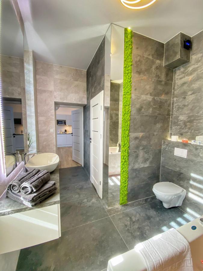 Bialy Z Jacuzzi Cracóvia
