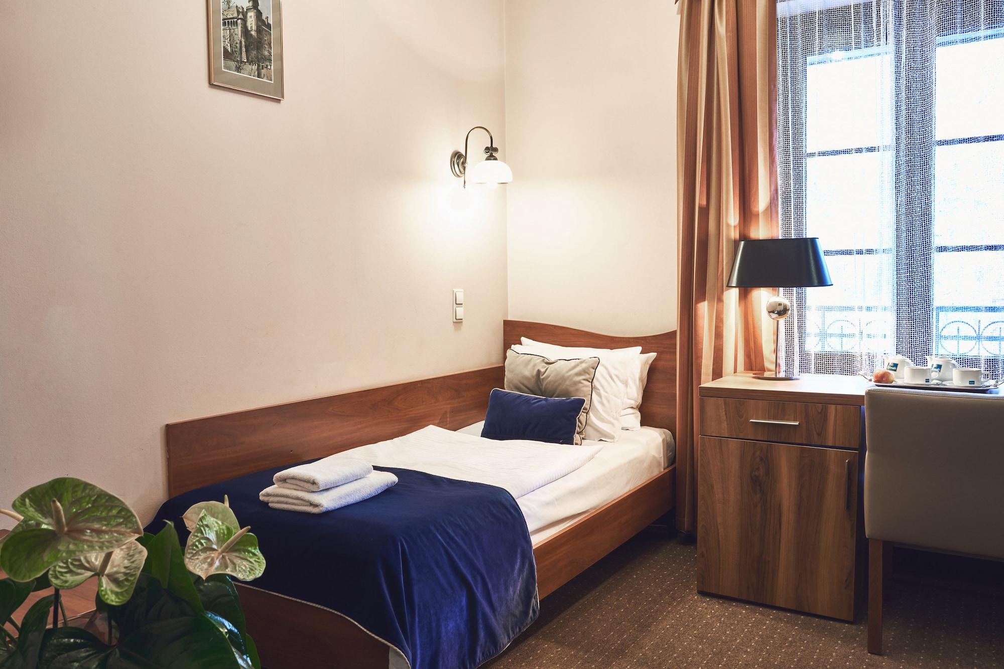 Nobilton Hotel