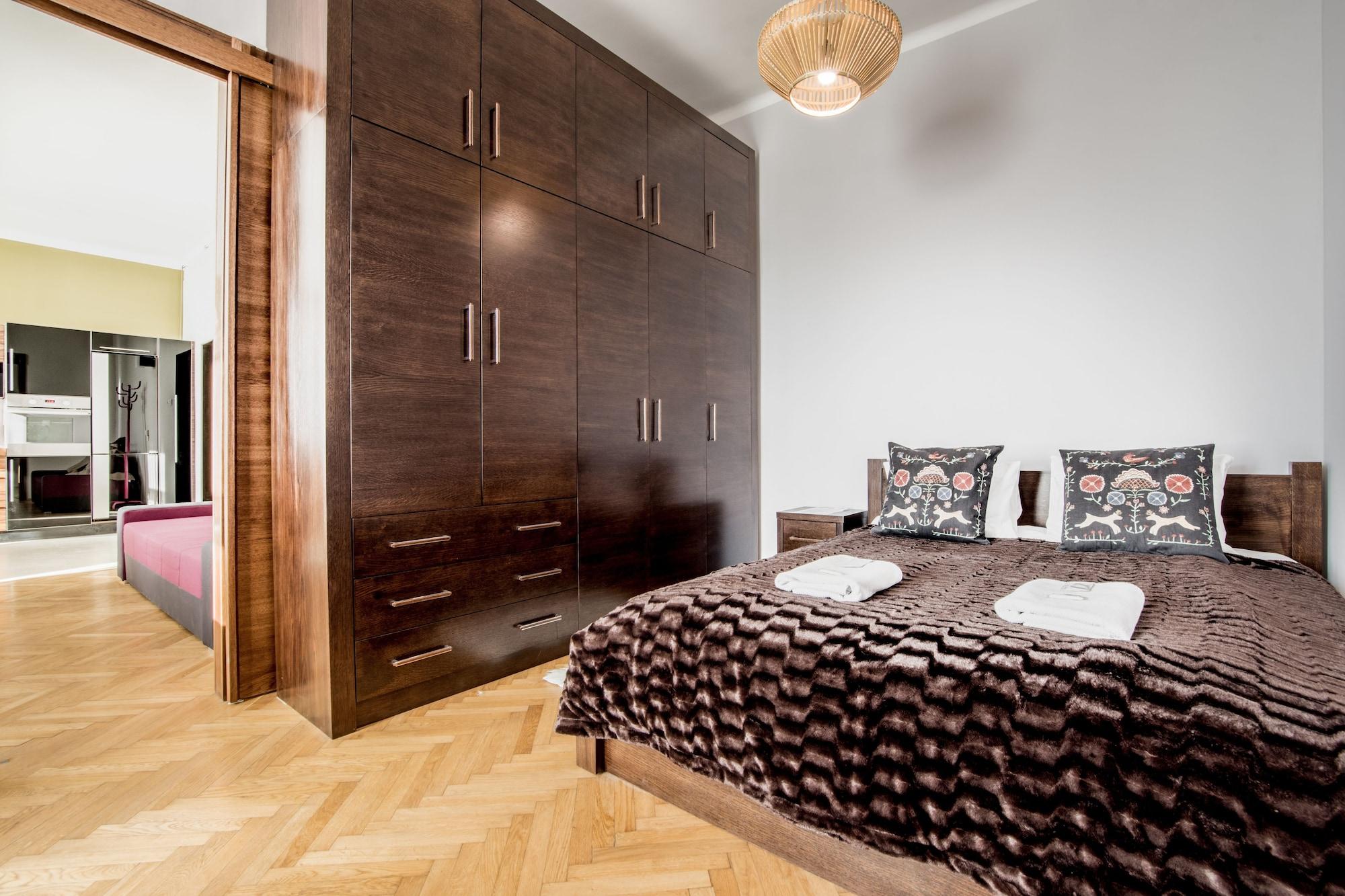 Platinum Krakow