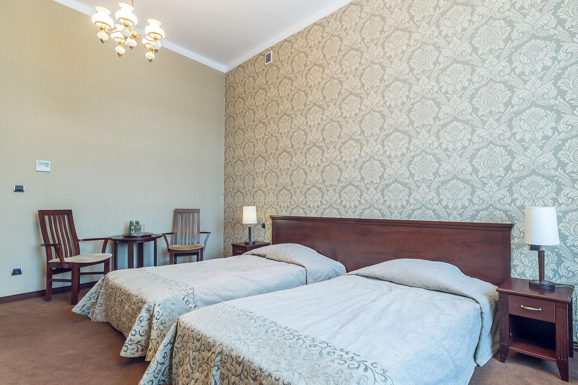 Hotel Royal 3*