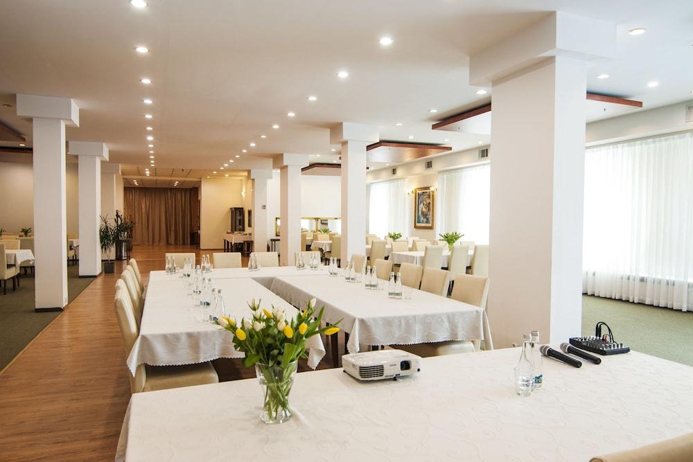 Artur Hotel