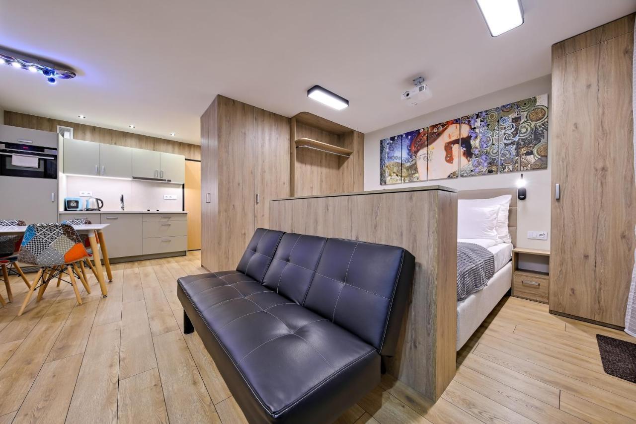 Inpoint G11 Near Old Town & Kazimierz District & Parking Option *