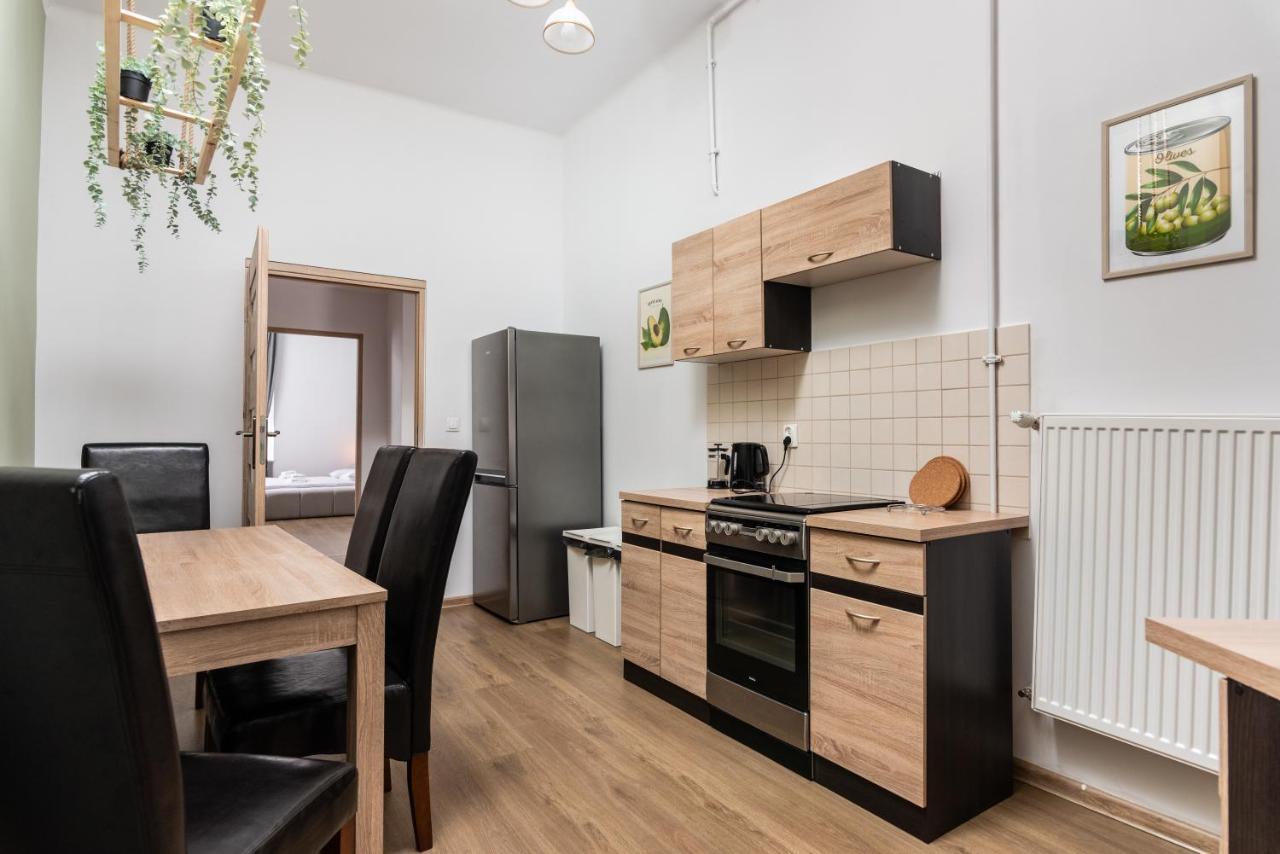 Kollataja - 2 Bedroom Old Town - By Upstairs *