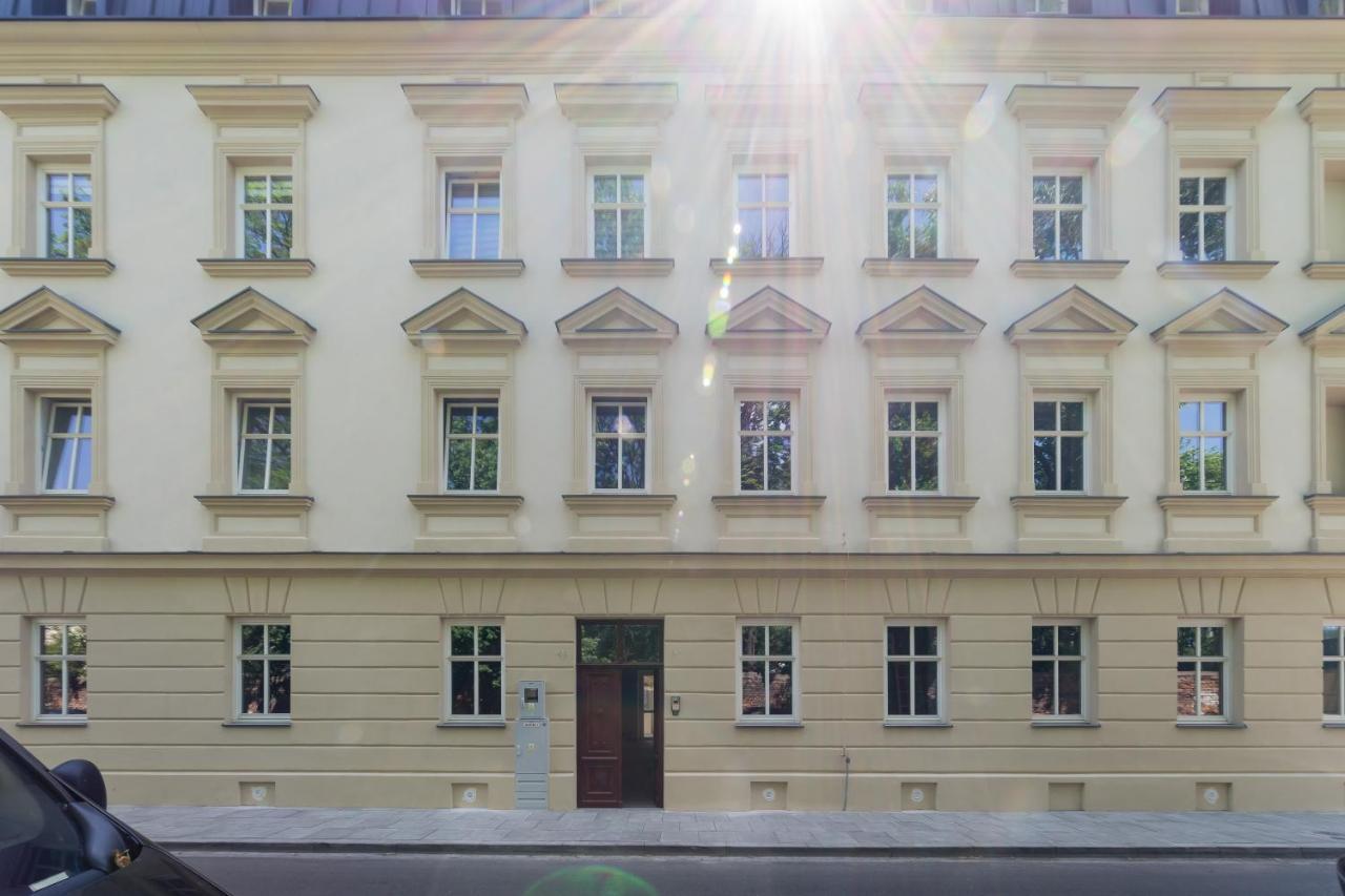 Apartment Zelazna Wawelofts