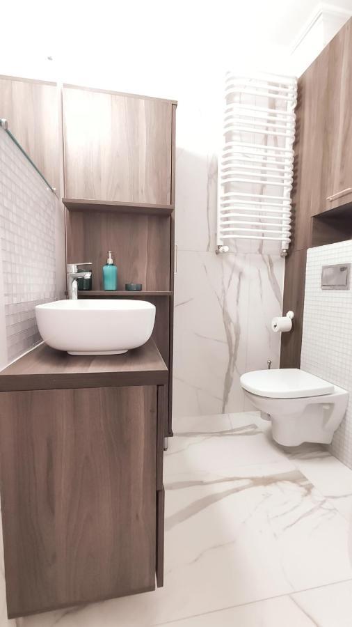 Apartment Arianska 8a By Homeprime