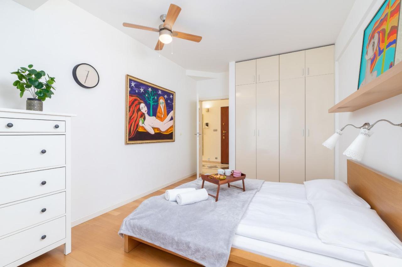 Kazimierz Trynitarska By Renters Apartment