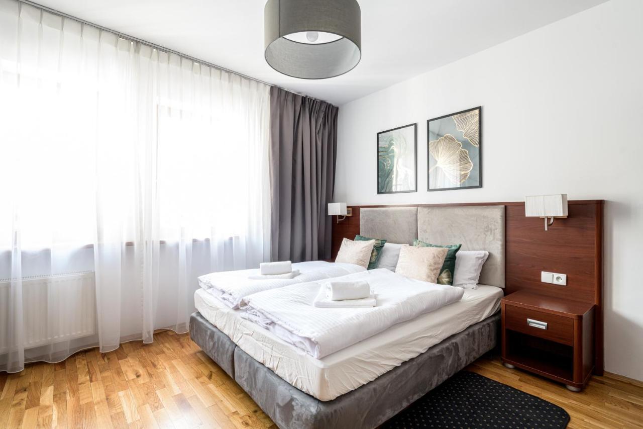 Apartament On/set
