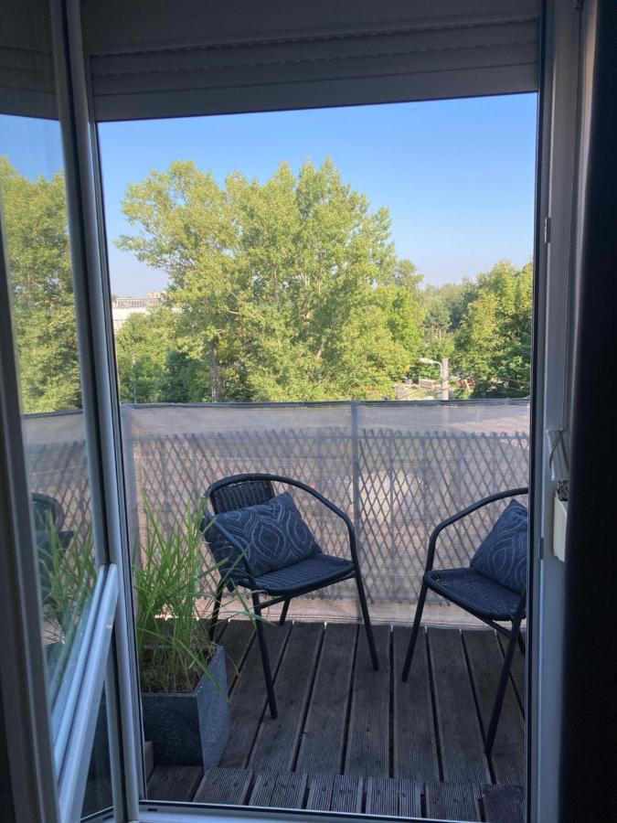 Apartment Let's Dream 68 M2 *