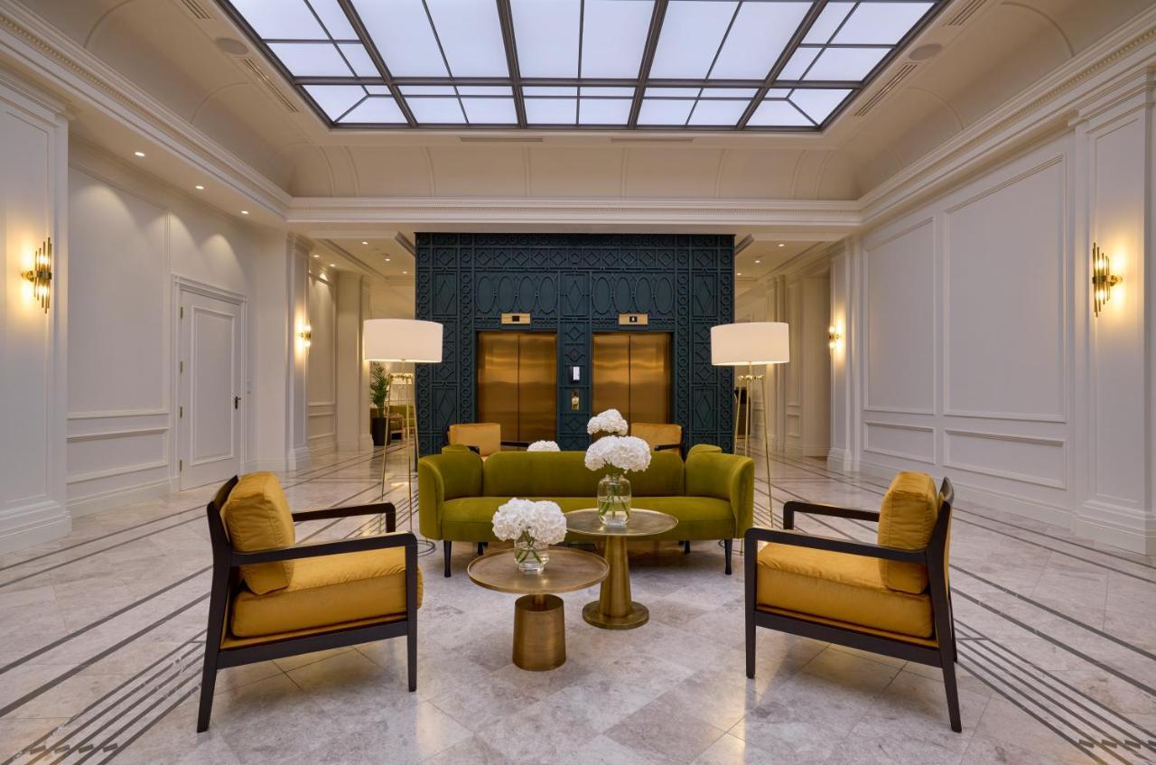 Saski Curio Collection By Hilton Hotel