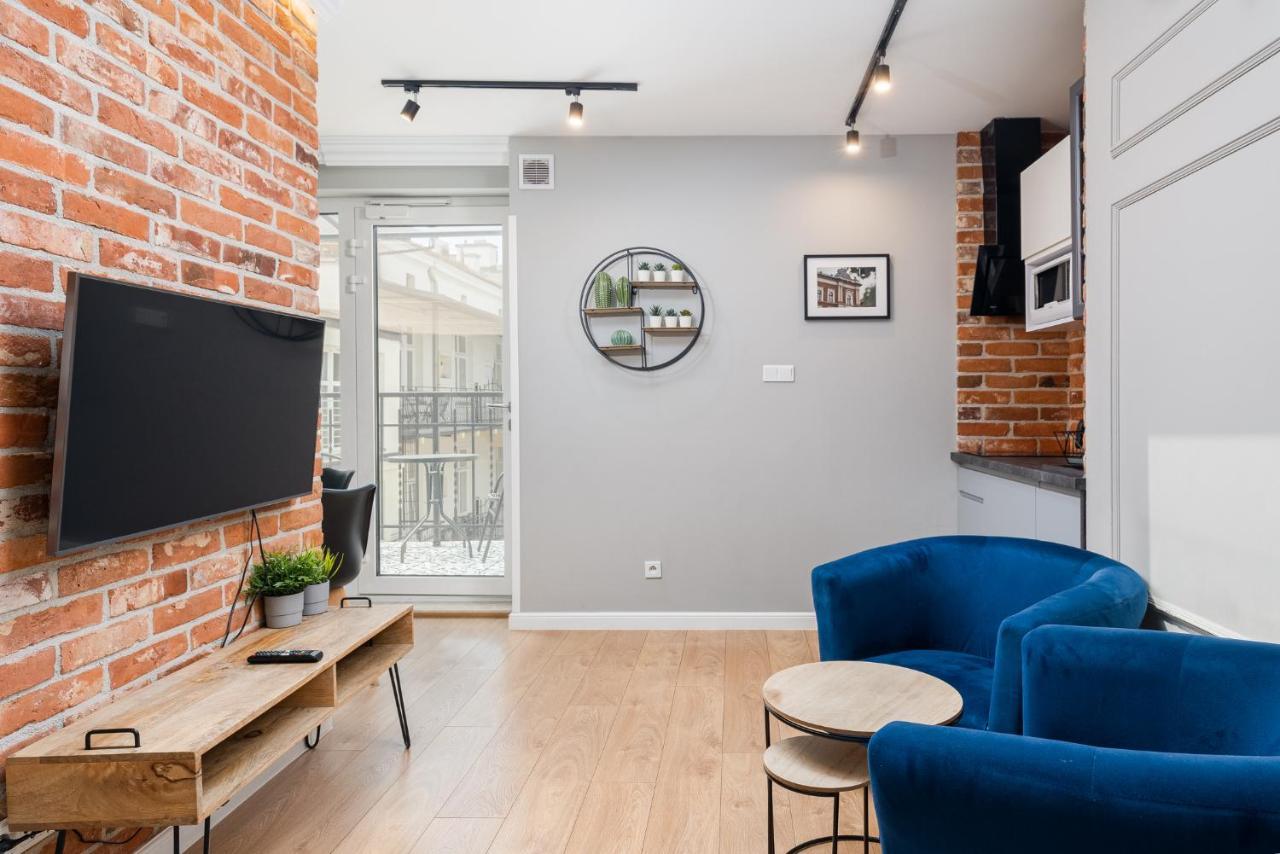 Saint Florian's - Old Town Luxury - By Upstairs Apartament