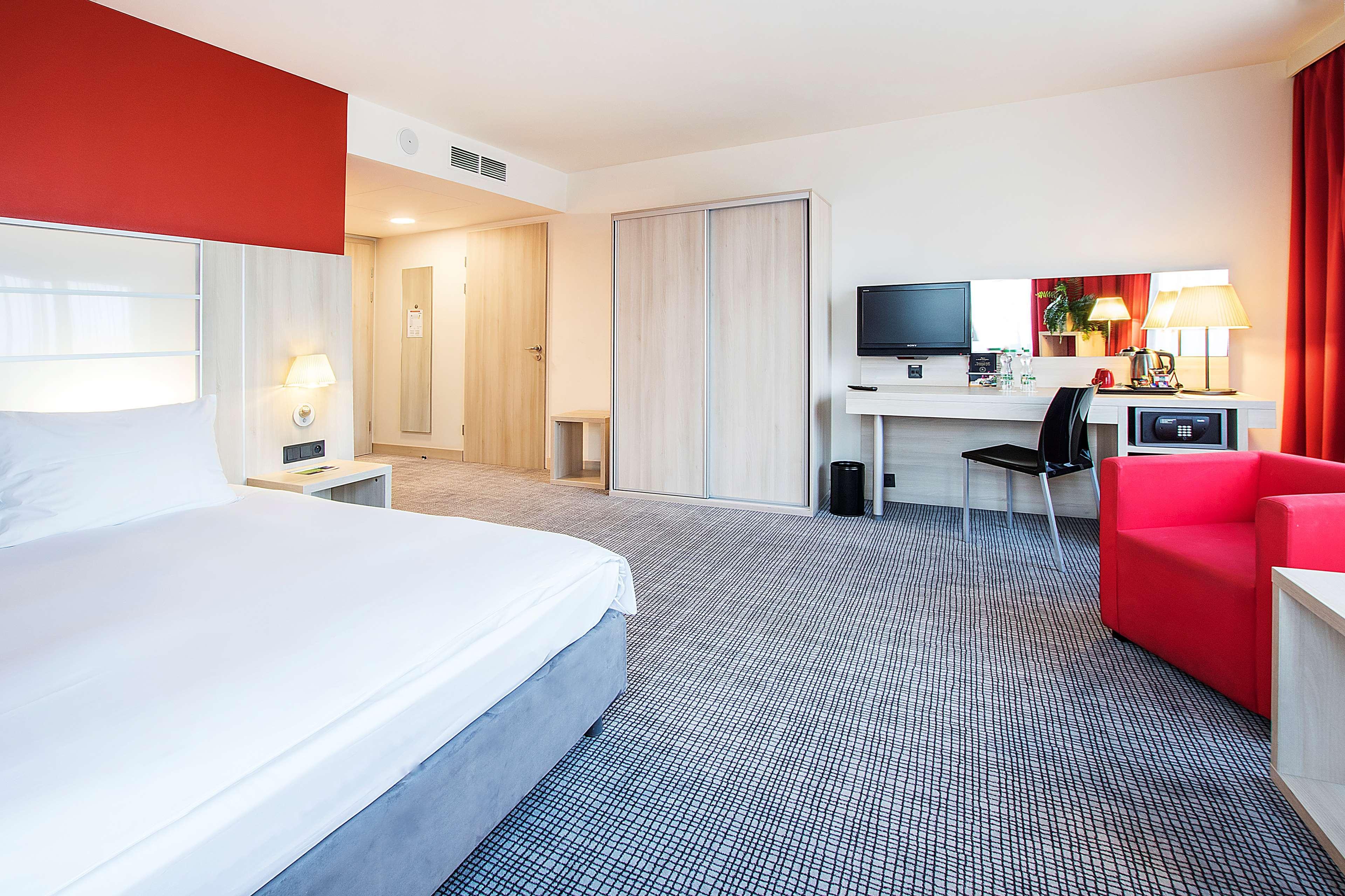 Park By Radisson 4* Krakow