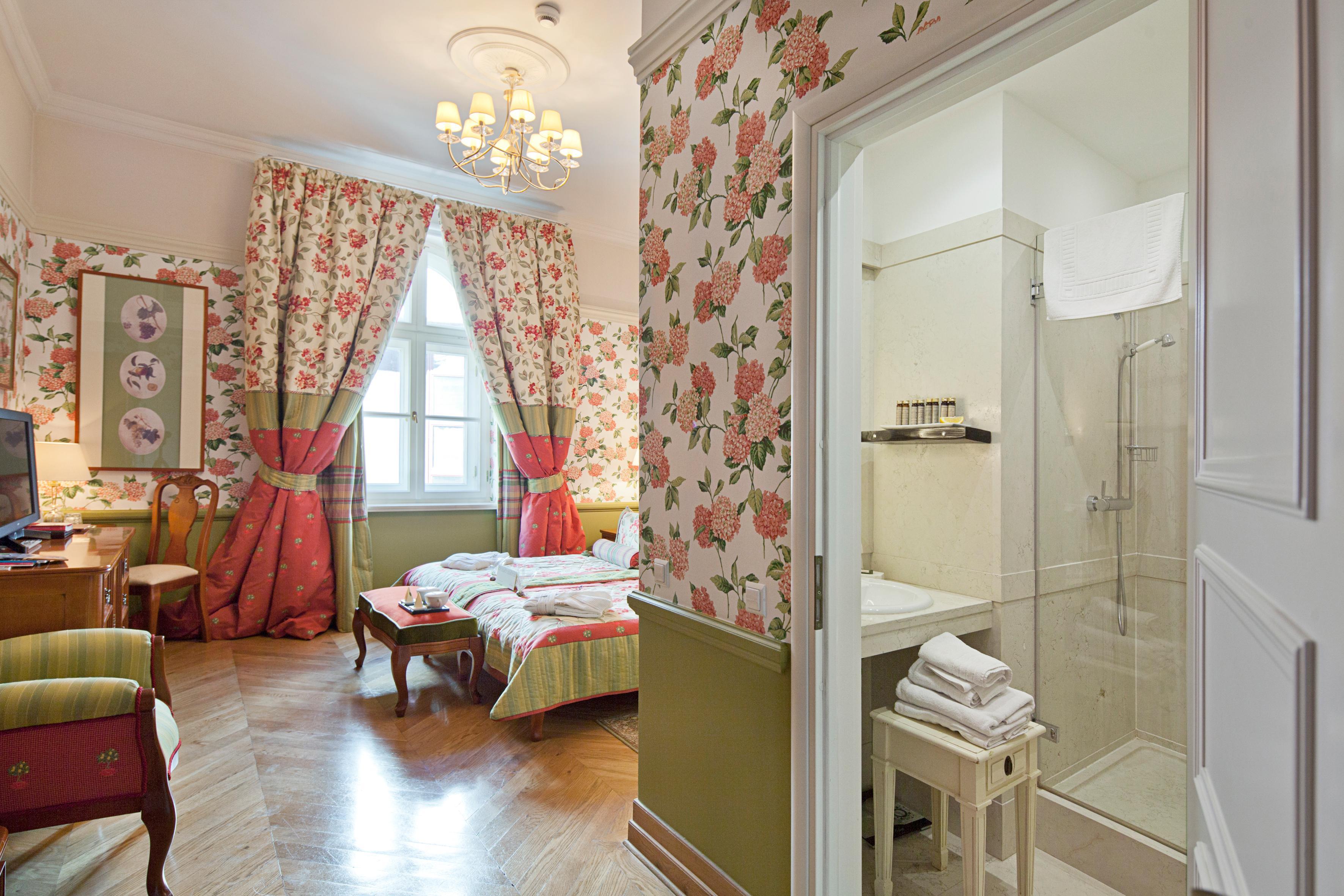The Bonerowski Palace Boutique