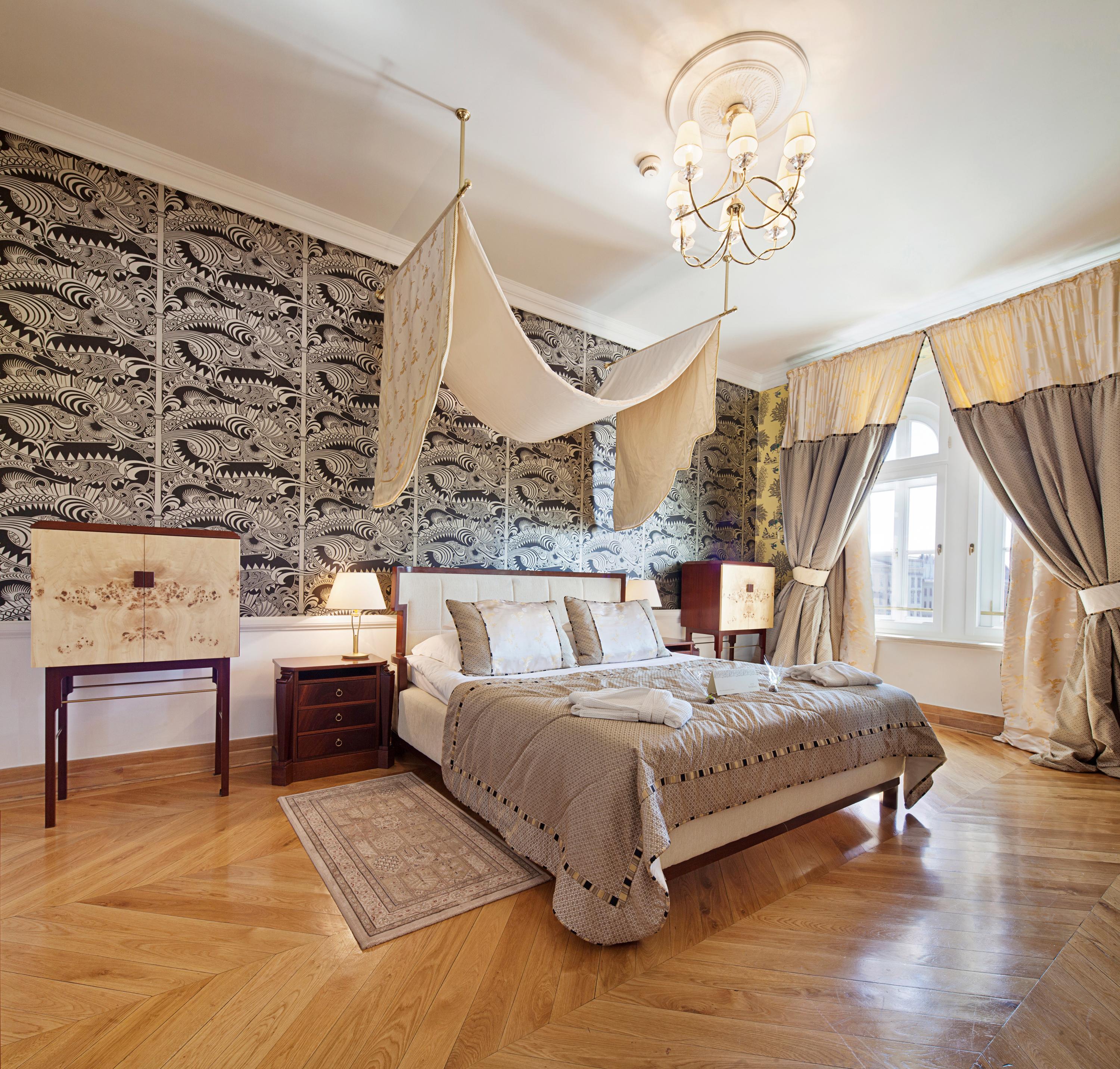 The Bonerowski Palace Boutique 5*