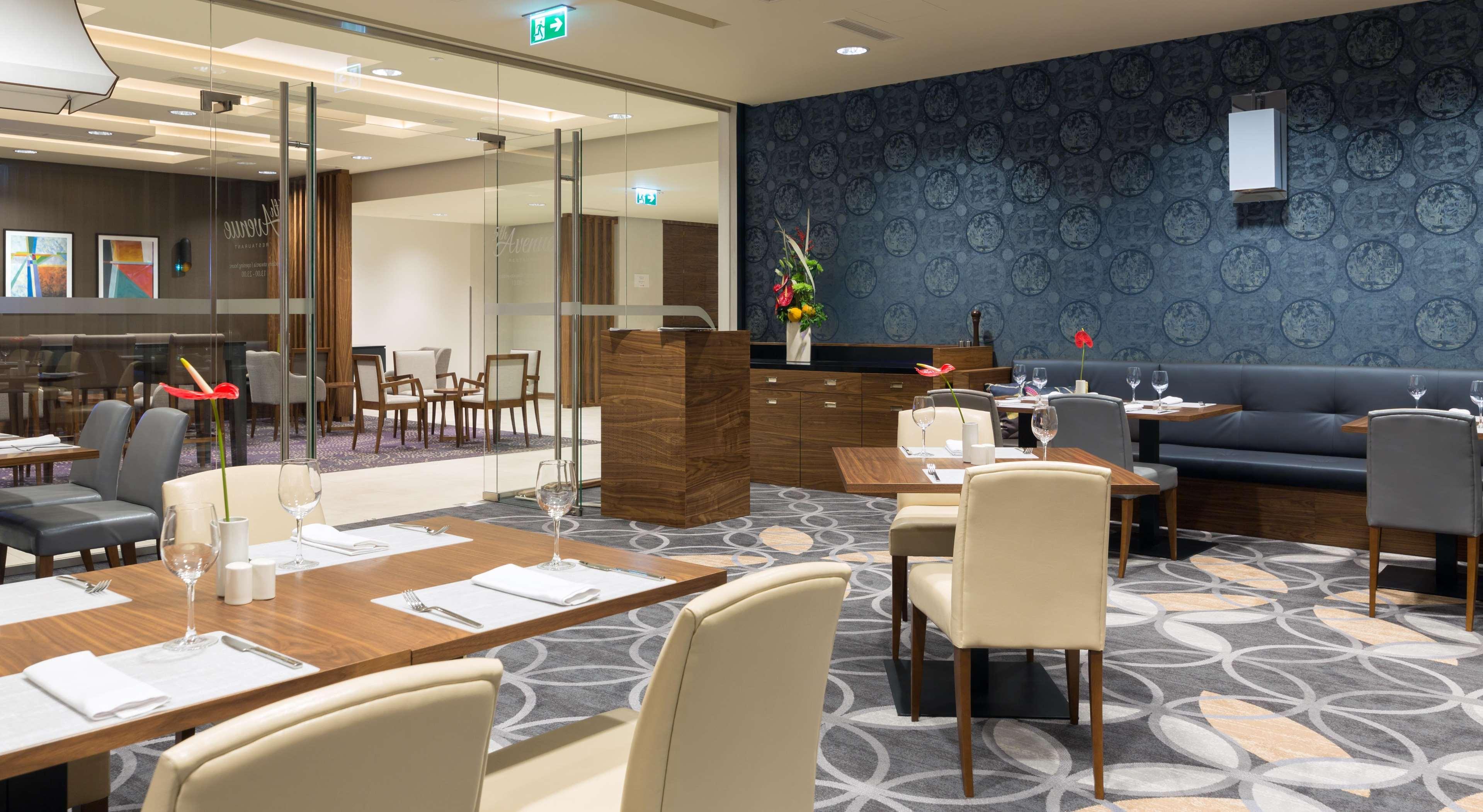 Doubletree By Hilton & Convention Center Hotel Krakow