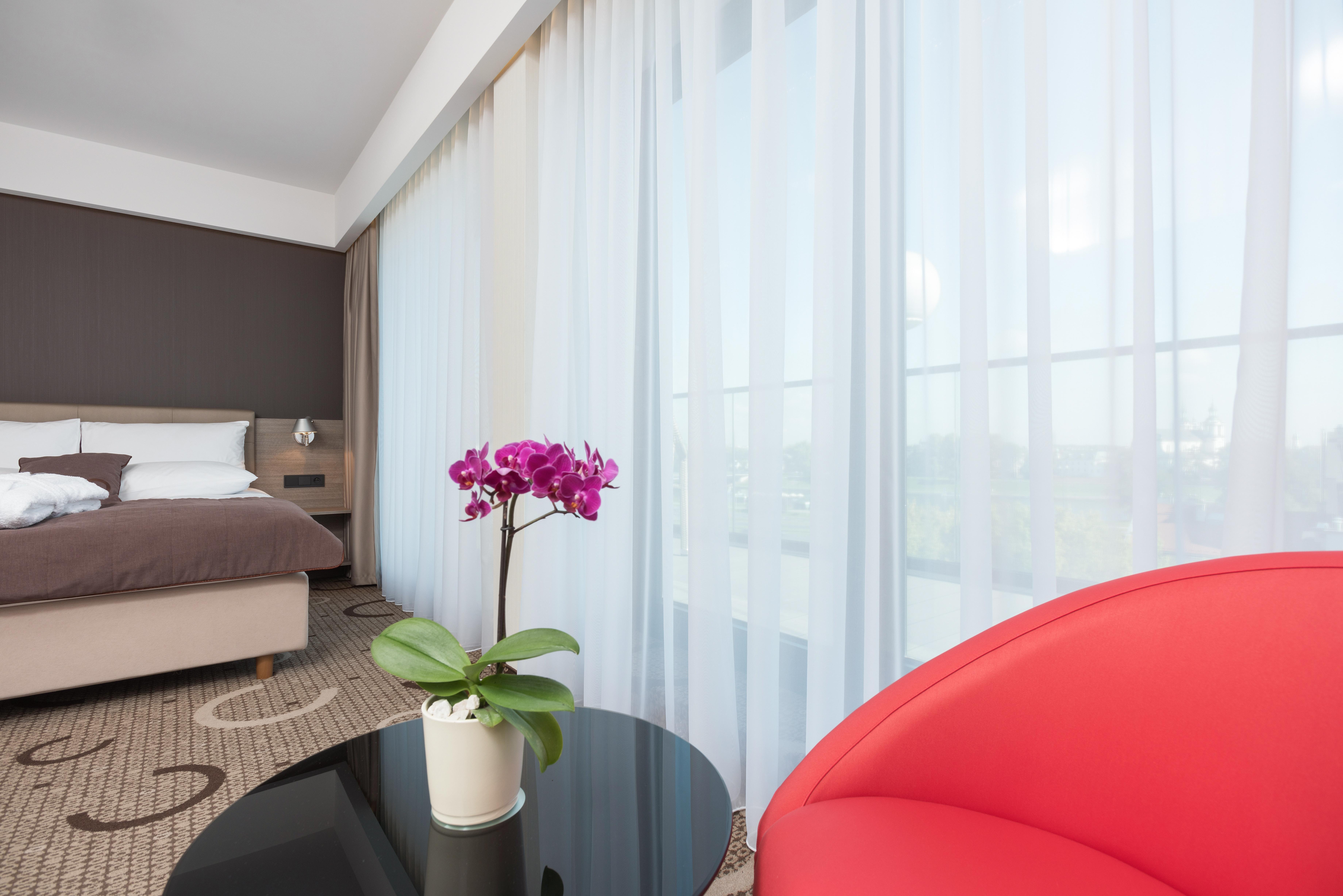 Q Hotel