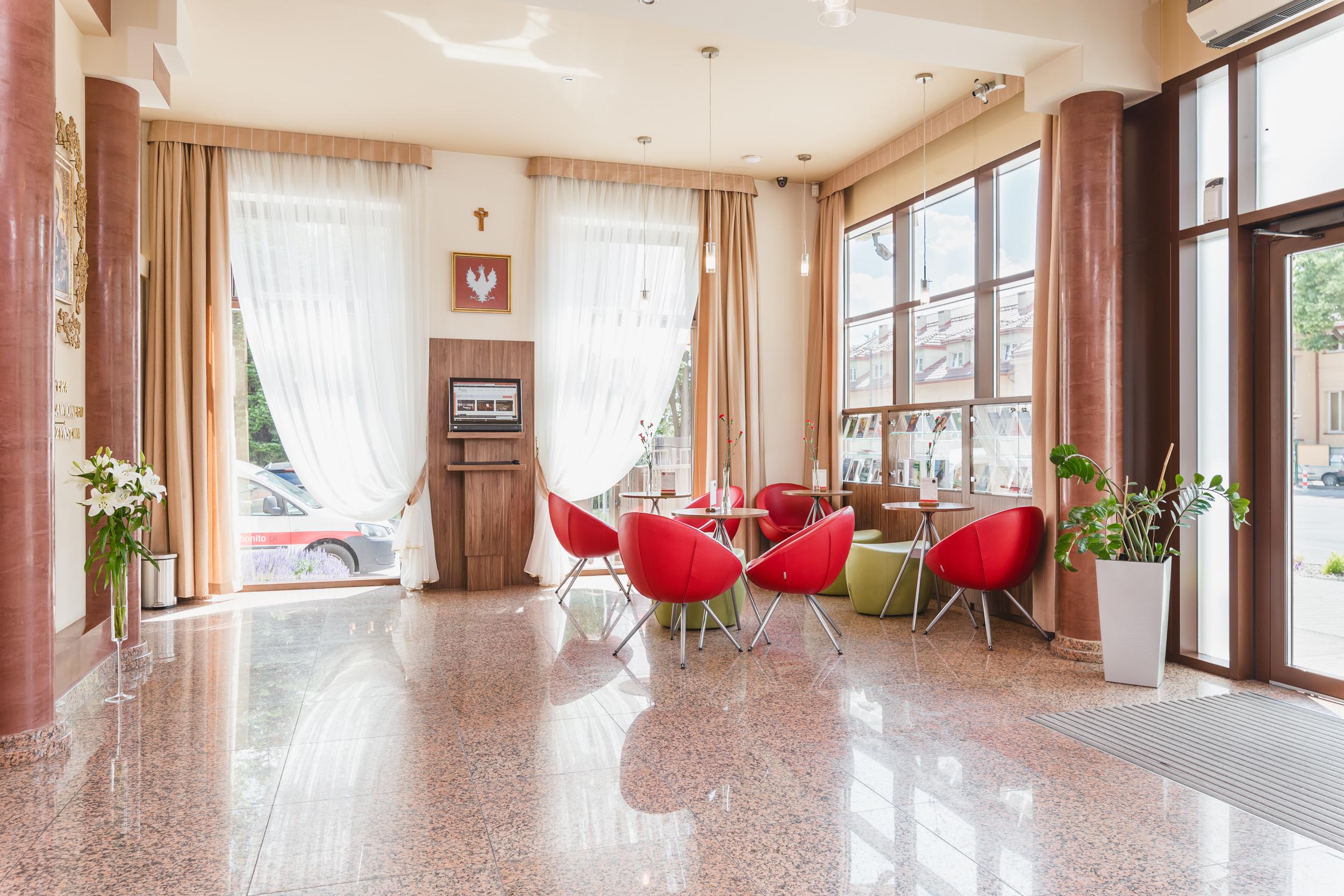 Hotel Domus Mater 3*