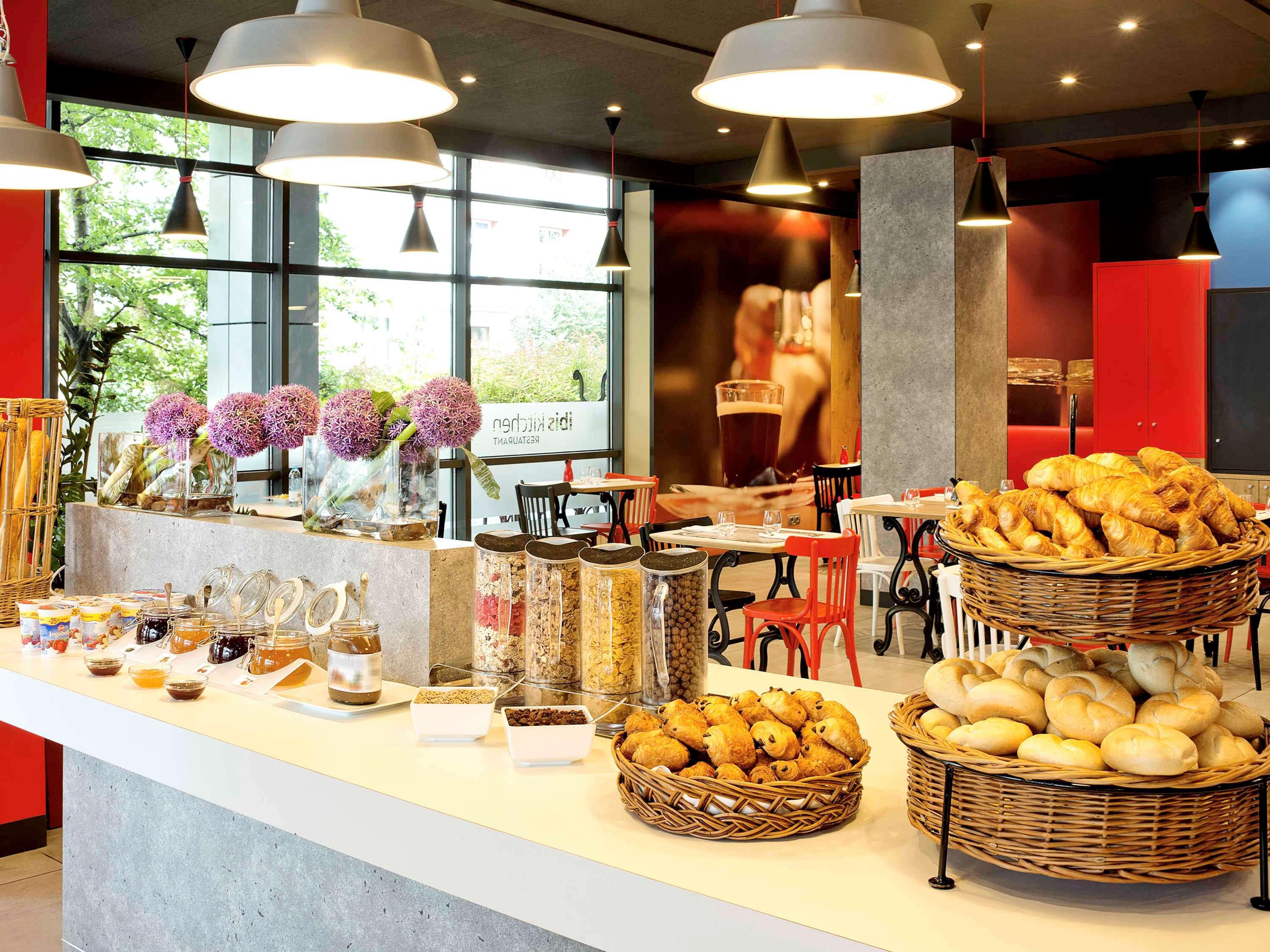 Ibis Centrum 3*