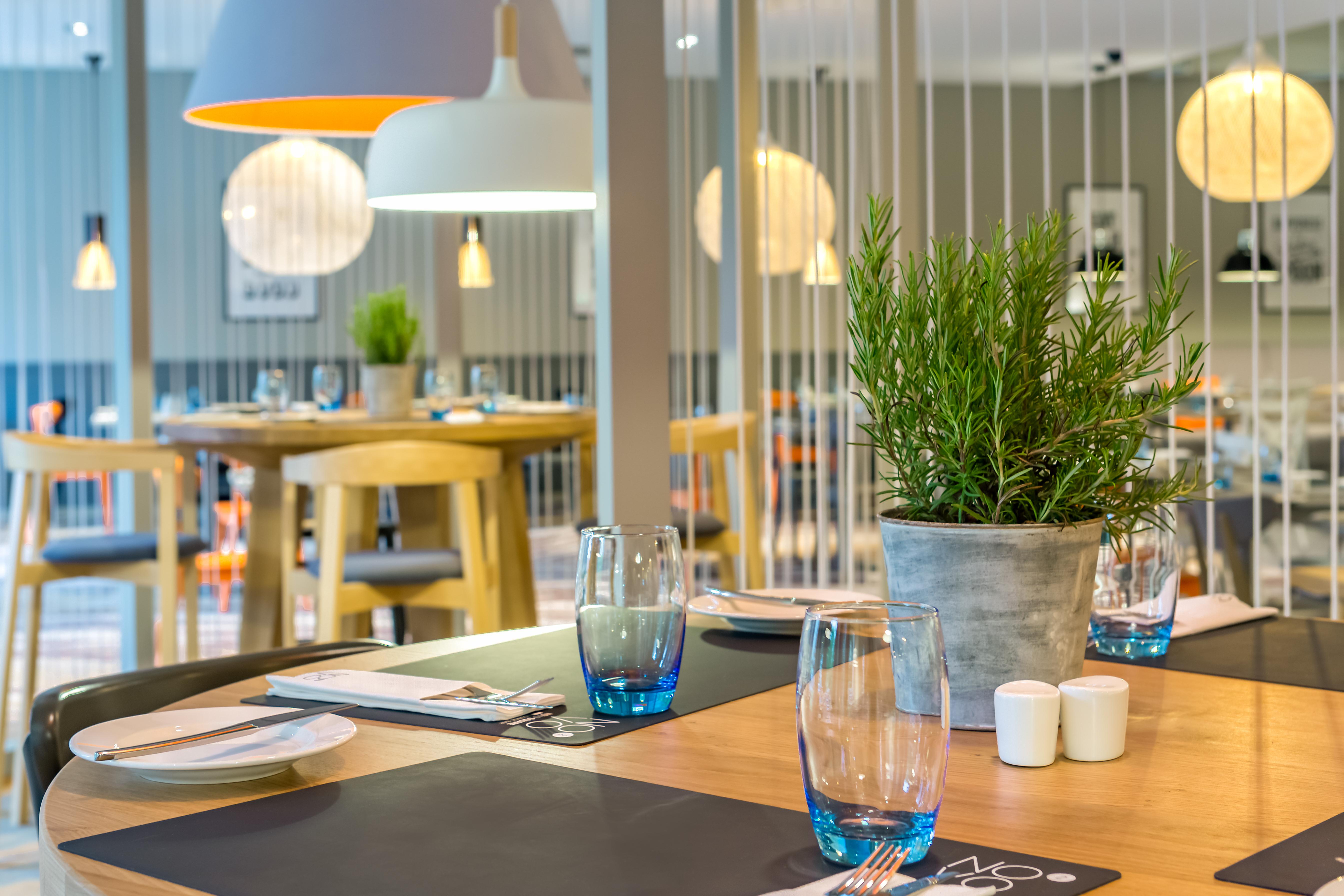 Novotel City West 4*