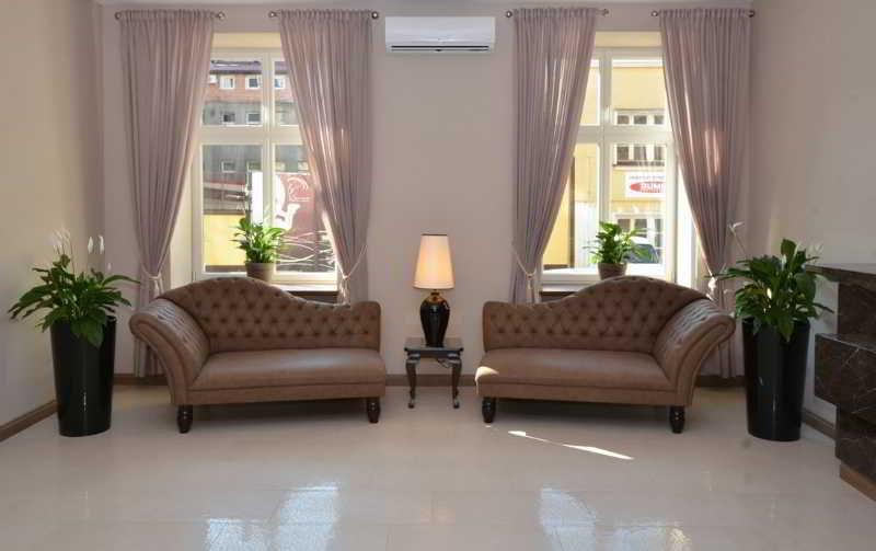 Metropolitan Boutique Hotel 4*