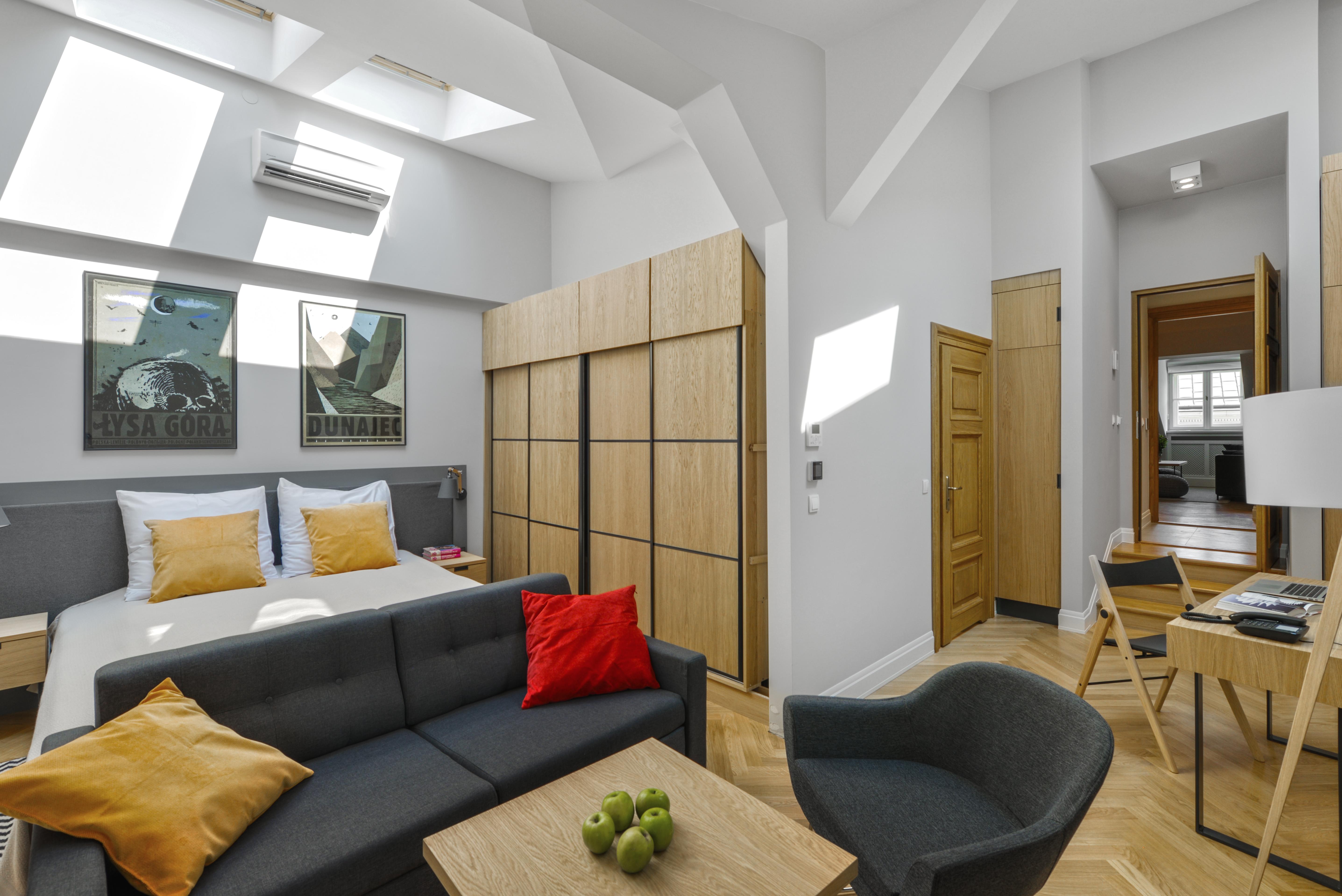 Stradonia Serviced Aparthotel