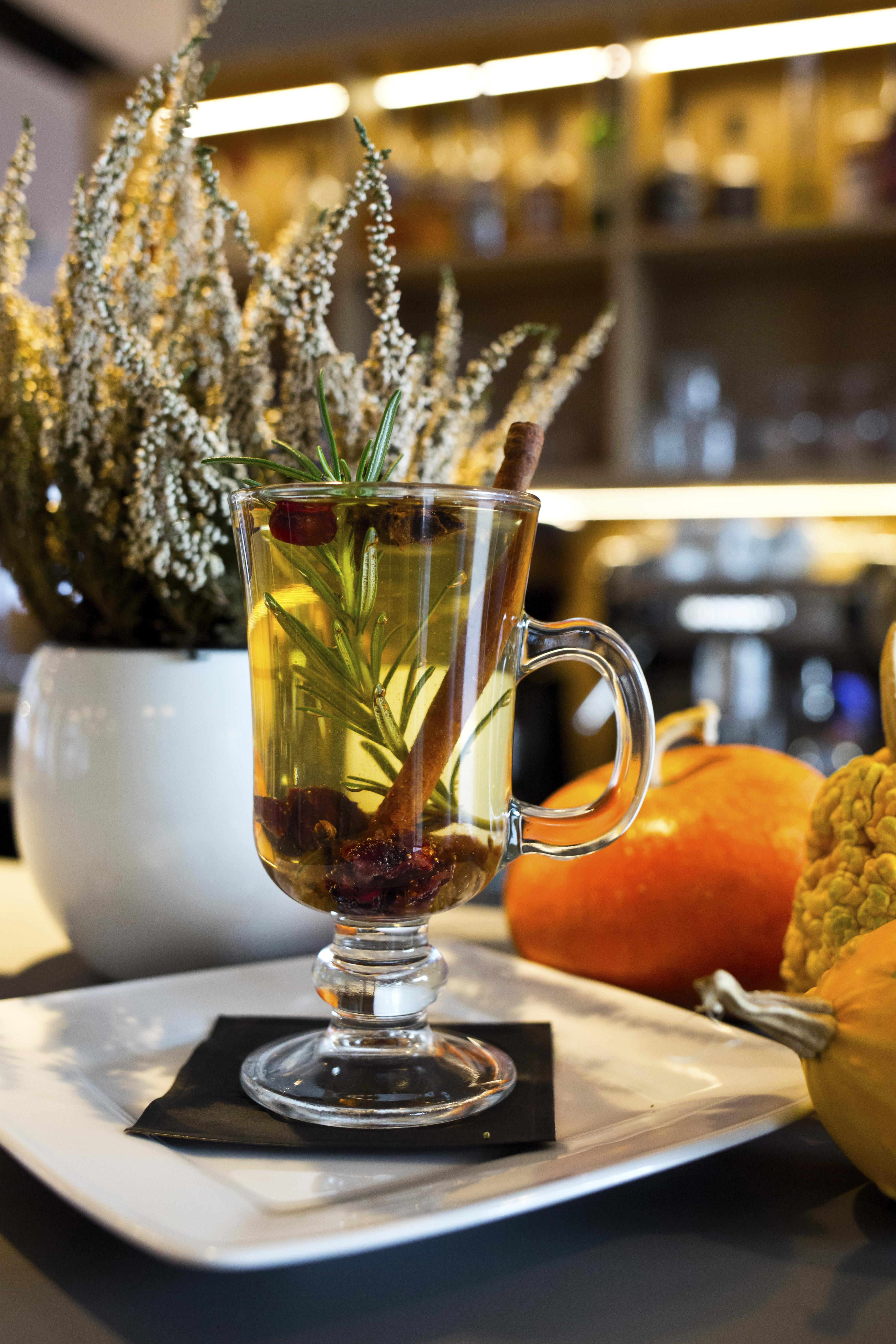 Conrad Comfort Hotel 4*