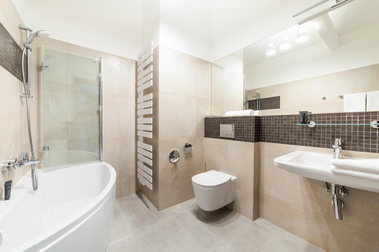 Aparthotel Portal House *