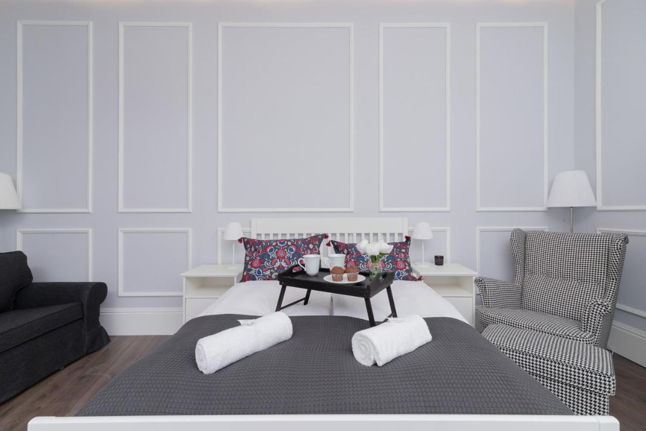 Apartment Perla Starego Miasta Kamienica Czapskich By Renters Krakow