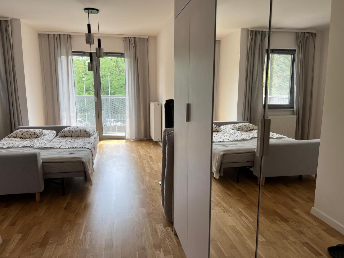 Modern Studio 1.6km From Main Train Station Krakow