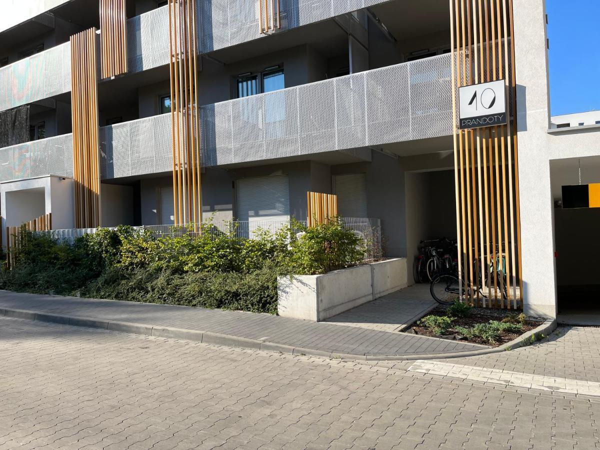 Modern Studio 1.6km From Main Train Station Krakow