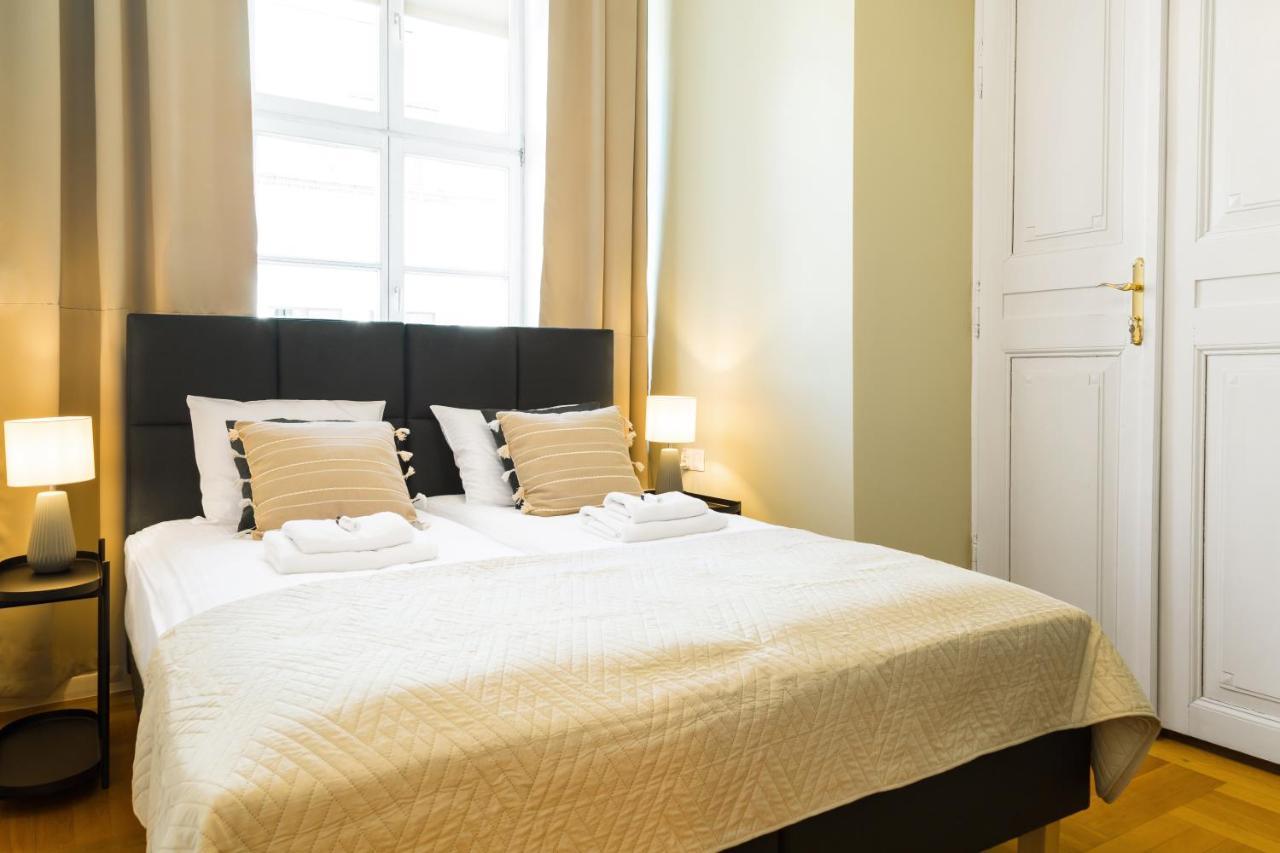 Glamorous In Heart Of Old Town Apartament *