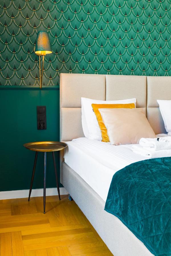 Glamorous In Heart Of Old Town Apartament