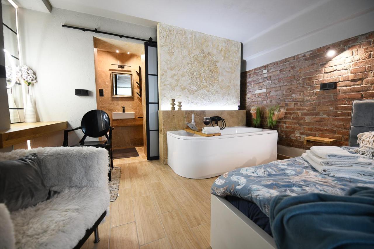 Apartment Slowackiego-33