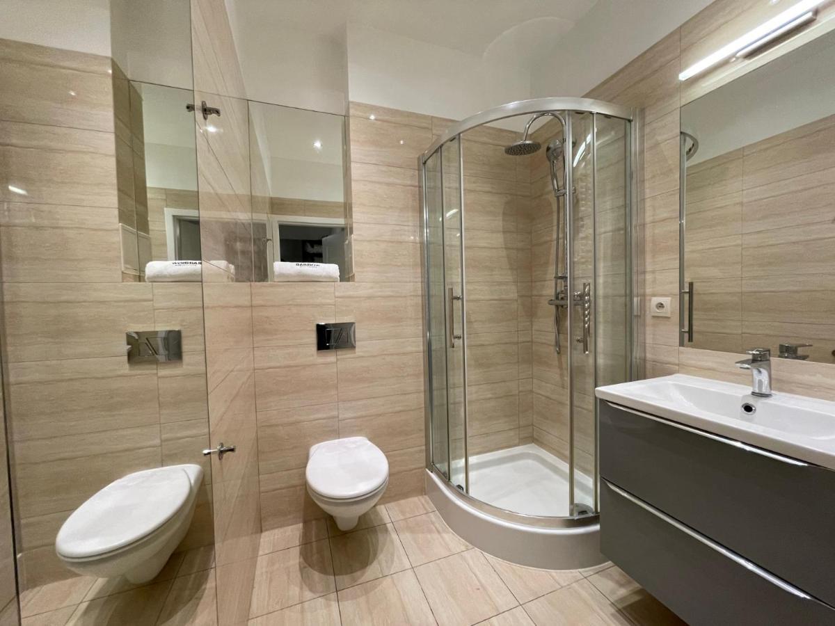 Appartement Rainbow 4 *